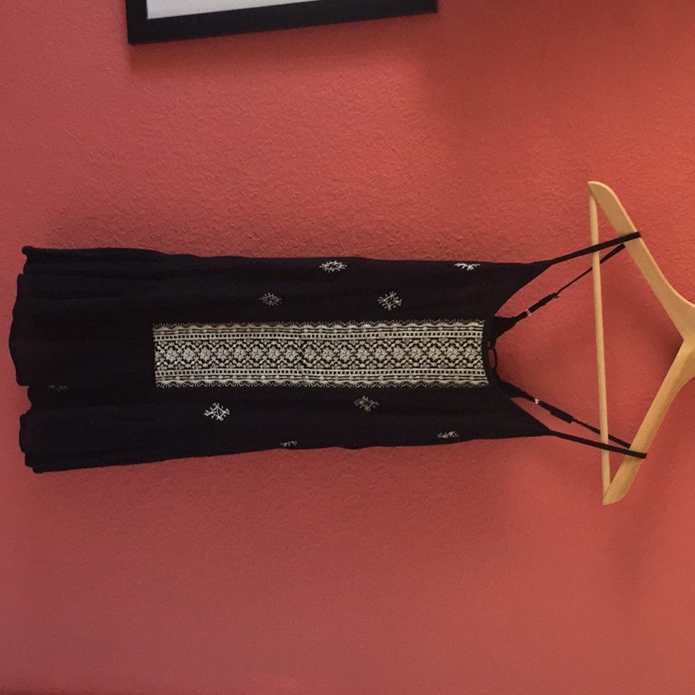 Pure by exist black dress